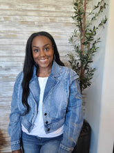 Load image into Gallery viewer, Ultra Chic Light Blue Jean Jacket