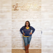 Load image into Gallery viewer, Simply Chic Sweaters