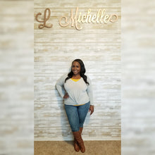 Load image into Gallery viewer, Simply Chic Sweaters