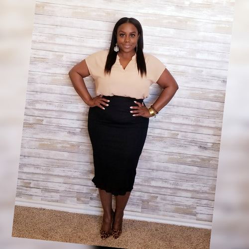 Classic Chic Ruffled Pencil Skirt