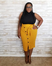 Load image into Gallery viewer, She&#39;s Chic Skirt Set