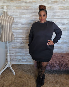 Sweatshirt Chic (Dress) - Black